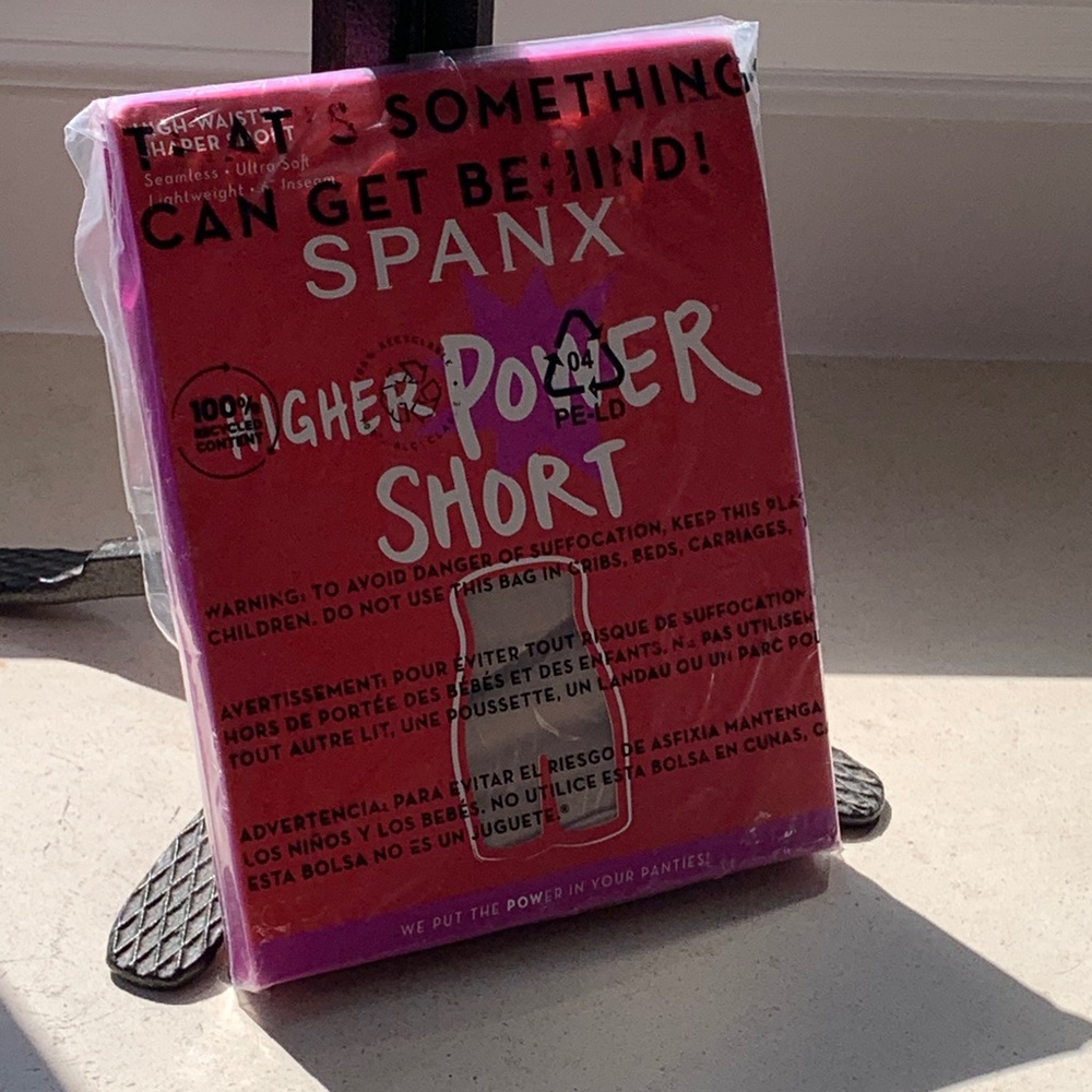 SPANX Higher Power Short in Beige
